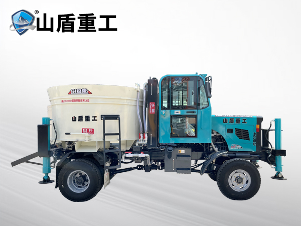 自動(dòng)上料攪拌車(chē)有哪些特點(diǎn)？